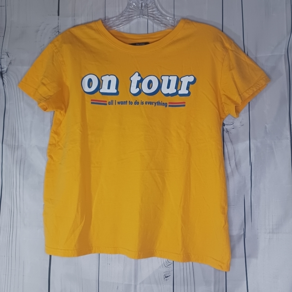 Bershka BSK vintage style Casual on tour t-shirt
